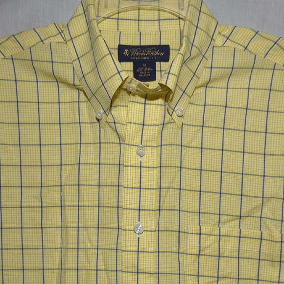 Brooks Brothers Yellow Blue Plaid Mens Short Sleeve Button-down Size Medium - Picture 1 of 6